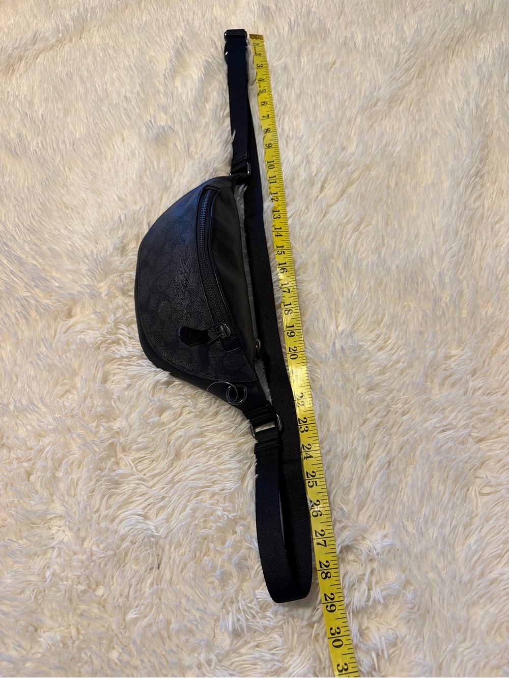 COACH Warren Mini Belt Bag/Fanny Pack Black Signature Coated Canvas No Hang Tag - Picture 14 of 16